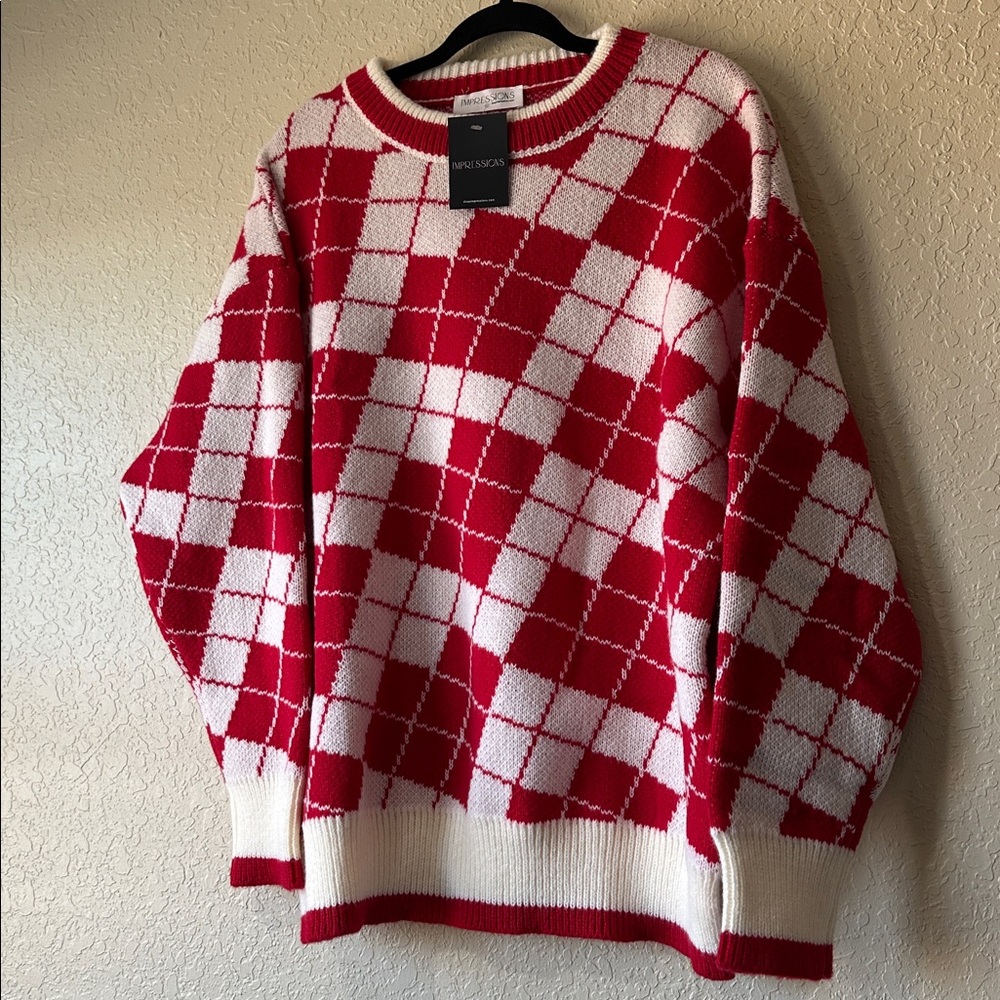 Red and Cream/Off White Argyle Sweater - Picture 7 of 11